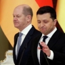Снова обнюхался: Зеленский при Шольце послал Россию «на три буквы»