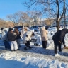 Студенты очистили от снега территории благовещенских поликлиник