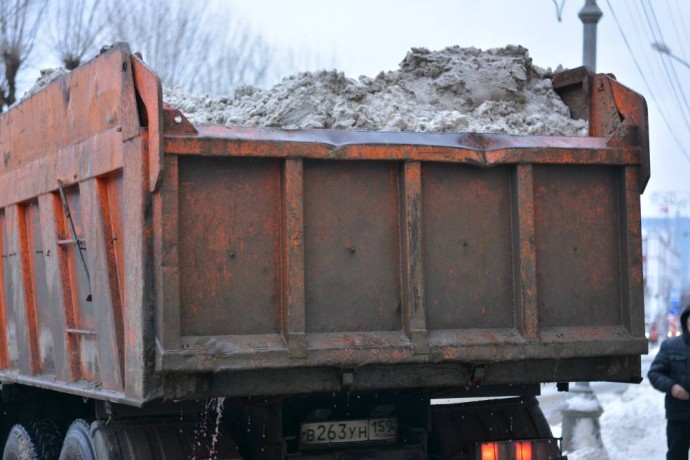 ​Депутаты потребовали усилить контроль за подрядчиками по уборке снега в Перми