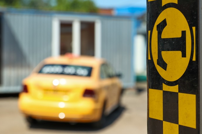 Таксисты просят ввести для них льготный лизинг автомобилей