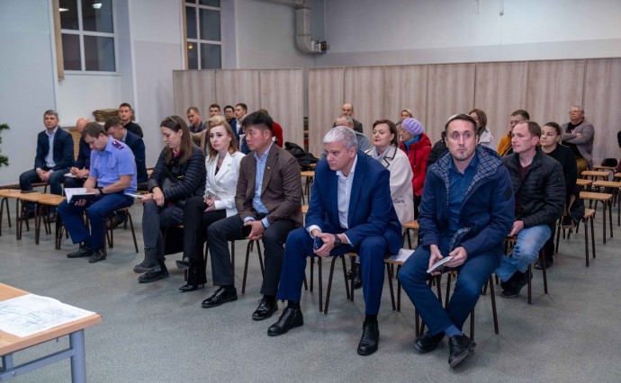 Вице-мэр Ильдар Ахтариев провел встречу с жителями Владимировки