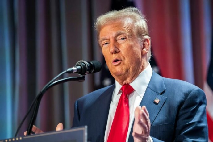 Дональд Трамп просит суд отсрочить решение о судьбе TikTok в США