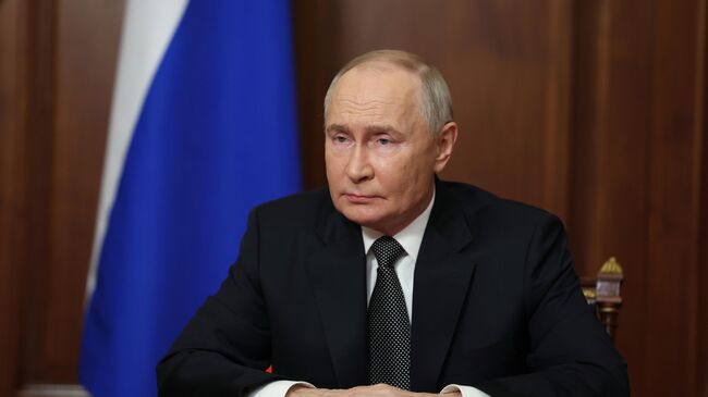 Путин подписал закон о лимитировании выдачи ипотеки физлицам