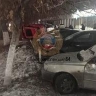 Водитель китайского авто протаранил семь машин на парковке