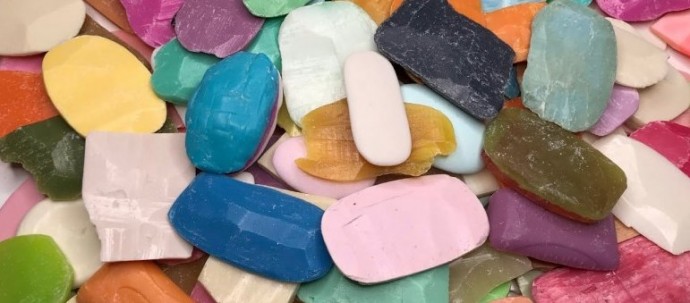 Из чего делается мыло и как оно может убить микробы? Из чего делается мыло и как оно может убить микробы?