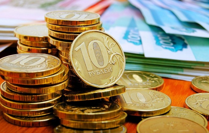 Россияне оценили доход, необходимый для нормальной жизни, в 70 тысяч рублей на члена семьи Россияне оценили доход, необходимый для нормальной жизни, в 70 тысяч рублей на члена семьи
