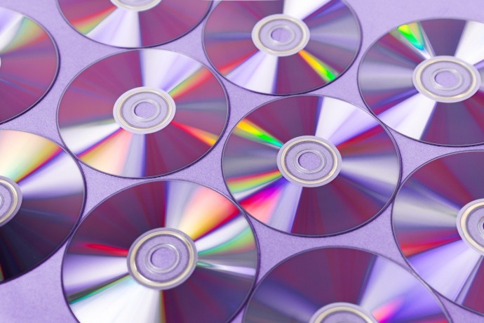 Создан DVD диск, который хранит столько фильмов, что вы не просмотрите за всю жизнь Создан DVD диск, который хранит столько фильмов, что вы не просмотрите за всю жизнь