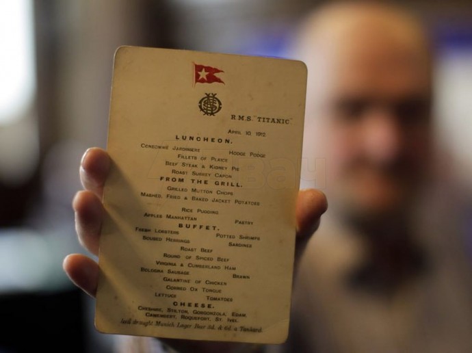 Продано меню ужина, поданного на борту «Титаника» 11 апреля 1912 года Продано меню ужина, поданного на борту «Титаника» 11 апреля 1912 года