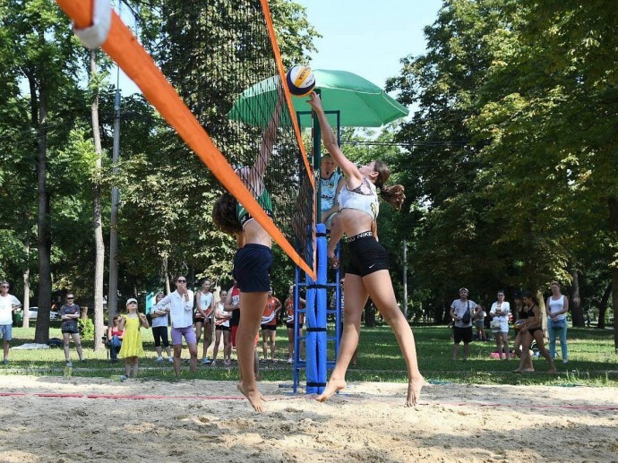 Спорт снижает не только вес, но и стресс Спорт снижает не только вес, но и стресс