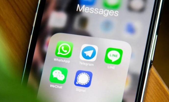 WhatsApp отключится на миллионах iPhone и Android уже 1 июня WhatsApp отключится на миллионах iPhone и Android уже 1 июня