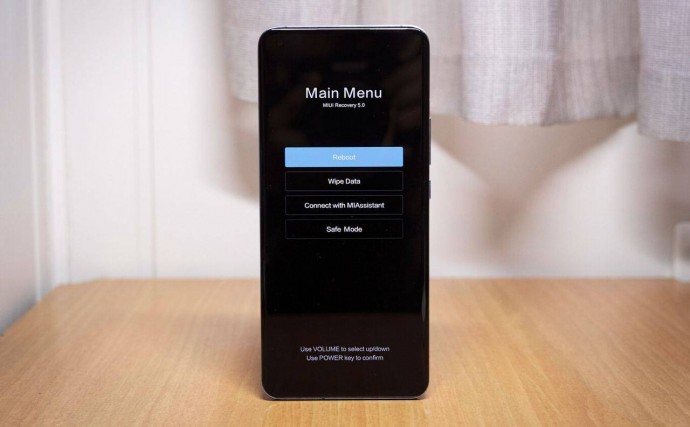 Китайские смартфоны Xiaomi, Redmi и POCO превращаются в «кирпич» после обновления Китайские смартфоны Xiaomi, Redmi и POCO превращаются в «кирпич» после обновления