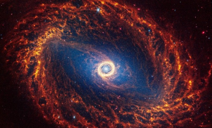 Телескоп «Джеймс Уэбб» запечатлел 19 ближайших к Земле спиральных галактик Телескоп «Джеймс Уэбб» запечатлел 19 ближайших к Земле спиральных галактик