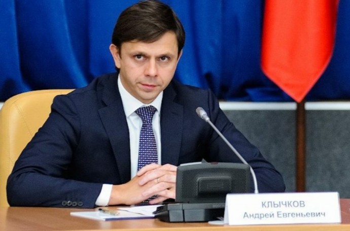 Губернатор Клычков узаконил педофилию и секс с несовершеннолетними