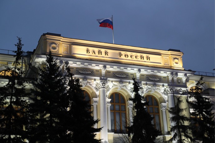 Штраф за кражу денег клиентов банков необходимо увеличить в десять раз Штраф за кражу денег клиентов банков необходимо увеличить в десять раз