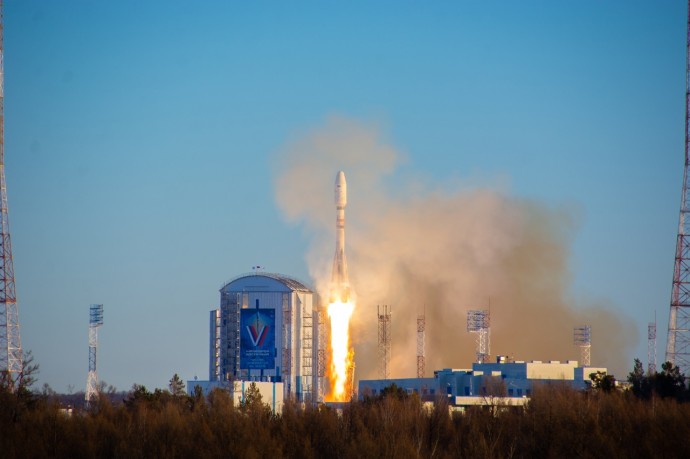 В космос одновременно выведено рекордное число российских спутников В космос одновременно выведено рекордное число российских спутников